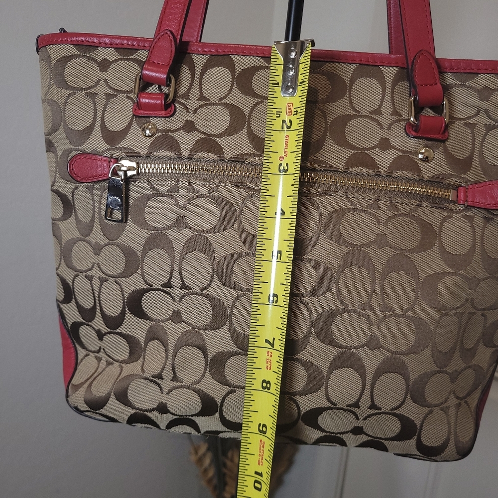 Authentic Coach Khaki/Cardinal Signature Zip Top Tote Bag - Pre Loved - Picture 5 of 11